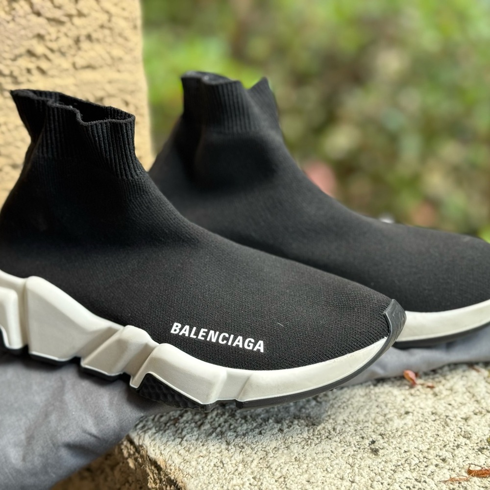 Balenciaga Black and White Sneakers Sleek Sock-Like Design
